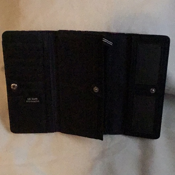Wallet - Picture 2 of 3